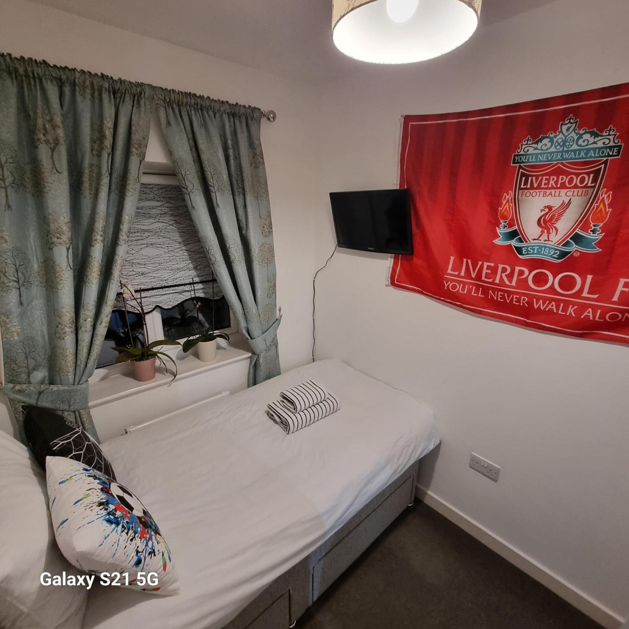 Liverpool Anfield Oda fotoğraf